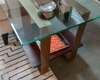 Ethan Allen rosemoor side table