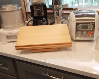 Small appliances including an old school milkshake maker