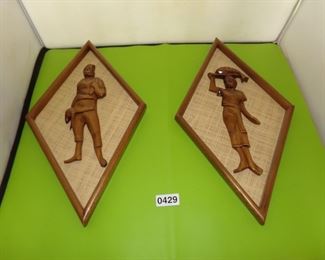 Vtg pair of wood 3D carvings wall decor
