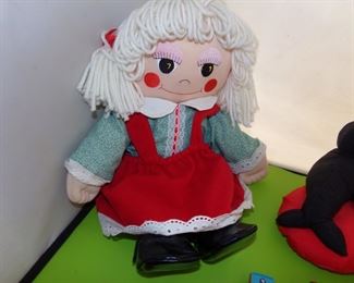 Vtg Avon 1990 Rag Doll