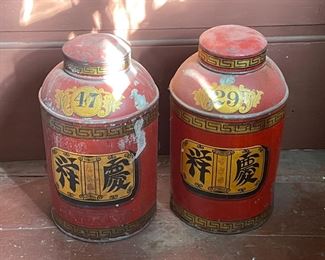 Chinoiserie large tea tins
