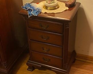 Matching four-drawer night chest