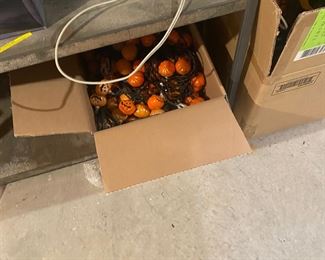 Hanging pumpkin lights