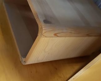 Solid Wood Rectangular Curved Corners Cubical File Holder