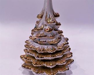 Vintage 1950s Staking Christmas Tree cigarette lighter and ashtrays 