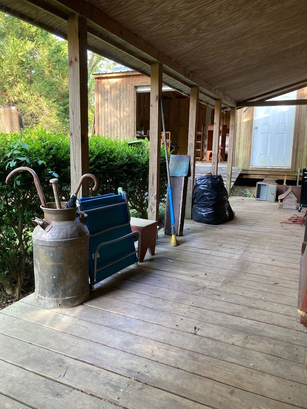 Ellisville Estate starts on 5/5/2023