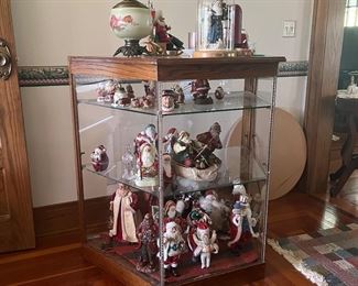 Christmas
Santa Collection
Display cabinet for sale