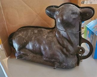 Cast iron chocolate mold