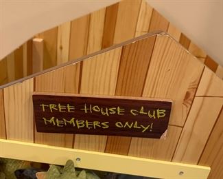 #17	American Girl Doll - Kits Tree house  (as is Front Bannisters )	 $250.00 			
