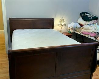 #41	wood full sled bed 	 $125.00 			
