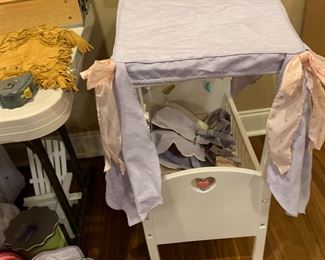 #59	Amer. Girl/Bitty Baby Canopy crib 15x23x30h w/canopy	 $100.00 			
