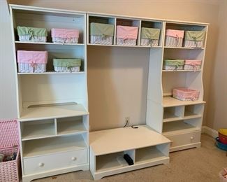 #96	3-secion display cabinet laminate 30x17x75" (sides) total width 101" w/12 baskets	 $175.00 			
