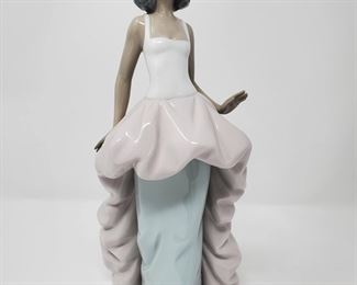 LLADRO Wanda Black Legacy Collection