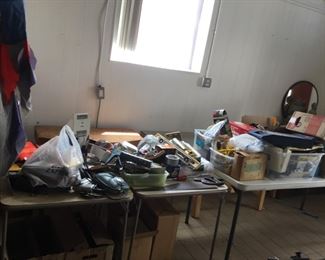 Tool, garden, camping room