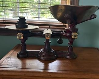 Antique scale