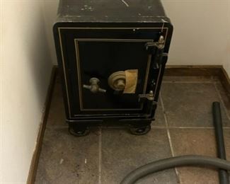 Antique Working Safe