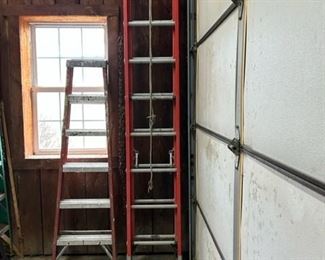 Warner 24' fiberglass ladder