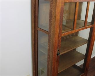 Signed  Limbert One Door China Cabinet.  Appears to retain excellent original finish, measures 61″ tall x 34″ wide x 16″ deep.   There are over 20 pictures showing details, please view them all and make your own assessment to condition and finish.  Thank you!