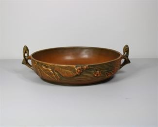 Roseville Pottery Bushberry console bowl, two small nicks