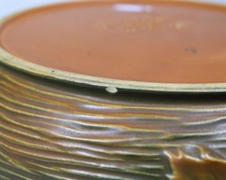 Roseville Pottery Bushberry console bowl, two small nicks