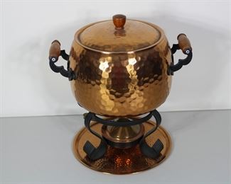 Hammered copper and wrought iron fondue pot, super clean inside and out, complete with tray, probably mid-century