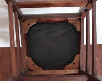 Single Gustav Stickley H back dining or desk chair, 40" tall.  Loose, needs re-gluing to be used regularly.