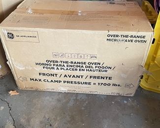 Microwave over the Range New in box 