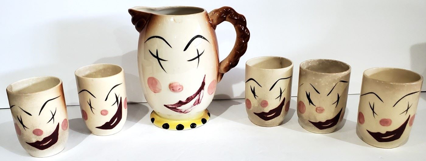 Drunk X-eyed CLOWN PITCHER & TUMBLERS