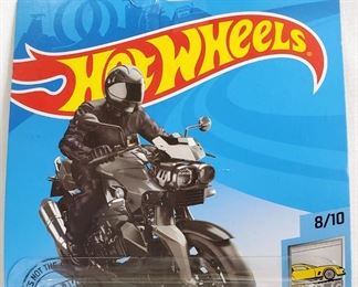 Hot Wheels BMW1300R motorcycle