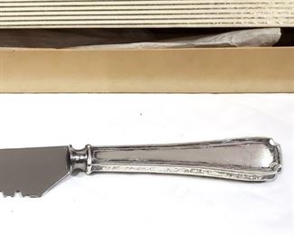Towle sterling silver Lady Constance bread knife