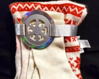 NY&Co gloves & scarf set