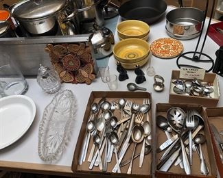 Airline flatware, pie birds, yellow Franciscan bowls & more
