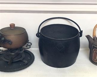 Swiss copper fondue set with tray, No. 10 cast iron pot/cauldron, Norwegian studio pottery teapot by Alf & Kari Rongved
