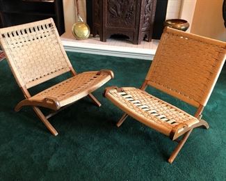 Pair of Hans Wegner style woven folding chairs with woven seats & handles (23.5”W, 29”H)