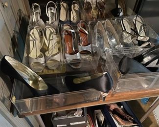 Size 7 1/2 Ladies Heels 