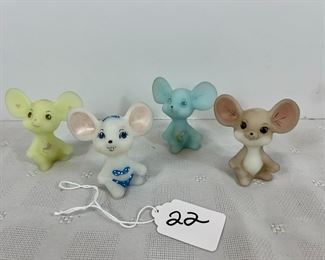 Lot 22 Fenton Mice/ Handpainted and Signed/ choice
