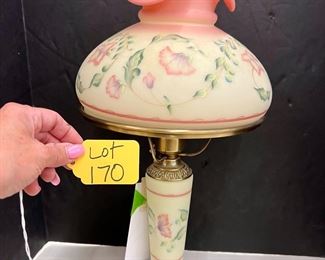 1998 FENTON BURMESE JACOBEAN FLORAL TABLE LAMP
