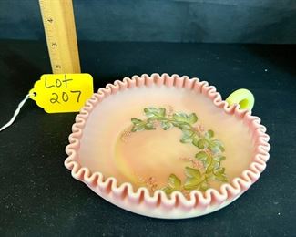 Handpainted Burmese Heart shaped Nappy Dish 
