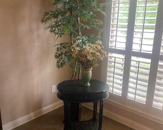 Antique oval table from Bombay company