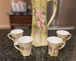Vintage Nippon tea pot with 4 cups