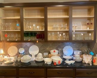 4 sets of dishes