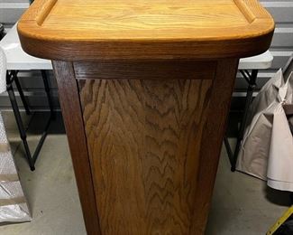 PEI Bar Podium