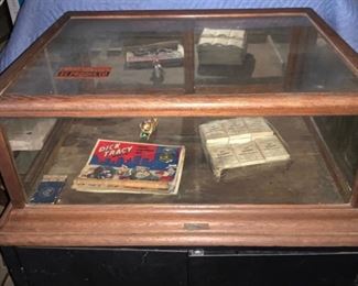 General store countertop display cabinet