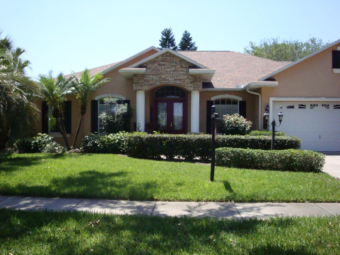 ANGELL ESTATE SALES in Valrico, FL starts on 5/12/2023