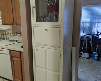 White bar cabinet