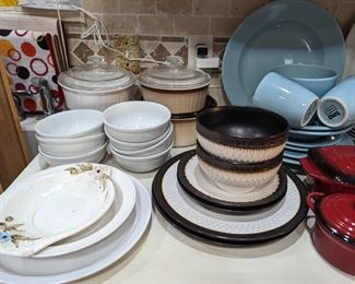 Dinnerware sets