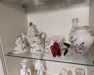 Lenox Christmas tree tea set, Lenox vases