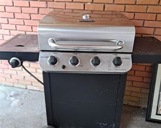 Charbroil gas grill with side burner