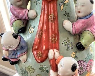 Chinese porcelain lamp (with climbing children)
