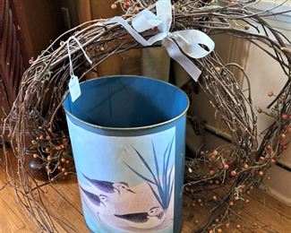 Sand piper waste basket